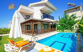 Paradise Town Villa Lisa